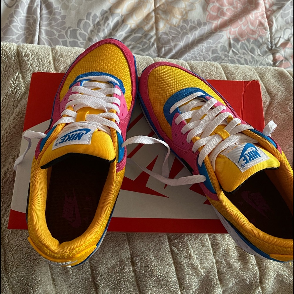 Nike Air Max Mens size 8